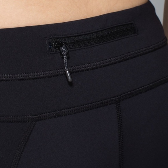 Lululemon Inspire II  crop Black legging  Size 4 - Picture 9 of 11